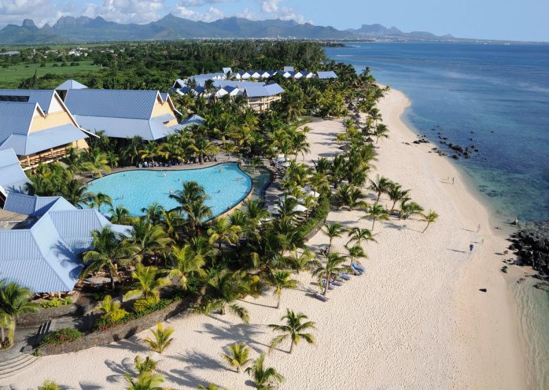 Victoria Beachcomber Resort & Spa on a sandy beach in Mauritius