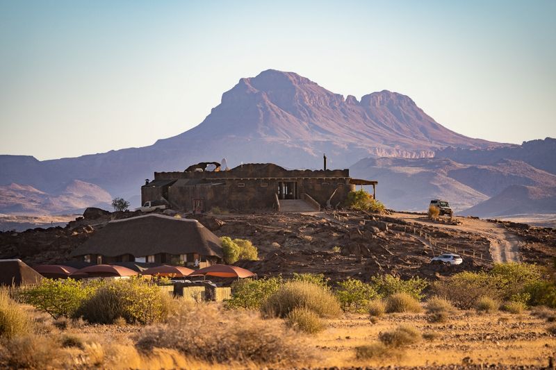 Doro Nawas from a distance