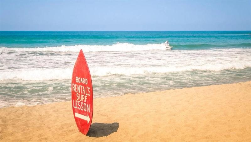 Jeffrey's Bay, Sudáfrica, es una de las mejores playas de África para hacer surf