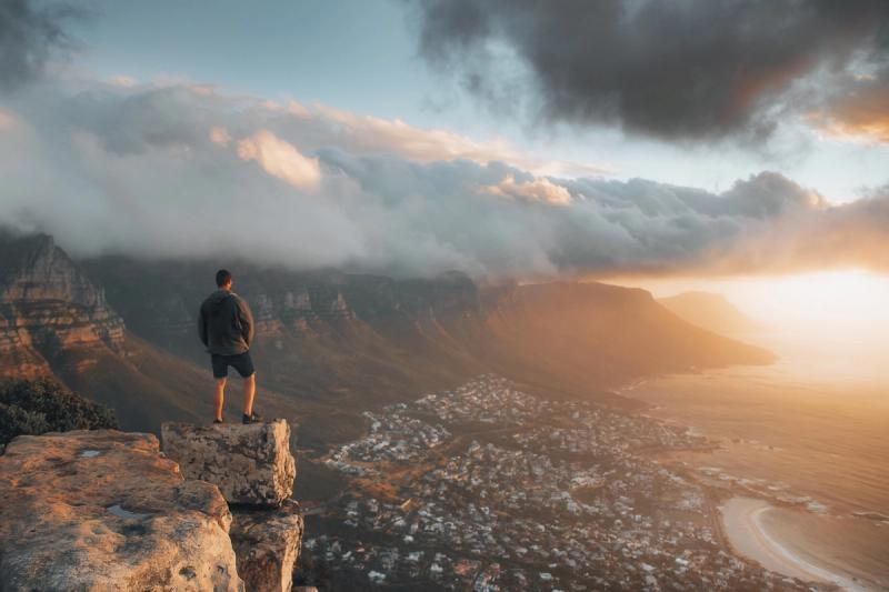 Sichere Wanderungen auf den Tafelberg und Lion's Head in Kapstadt - mit traumhafter Aussicht auf die Küste