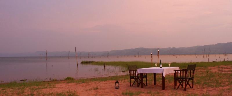 Sundowners for two at Chnaga