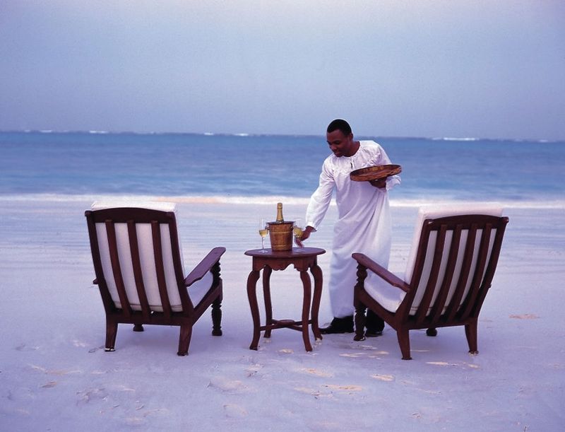 Sundowners being served in Zanzibar
