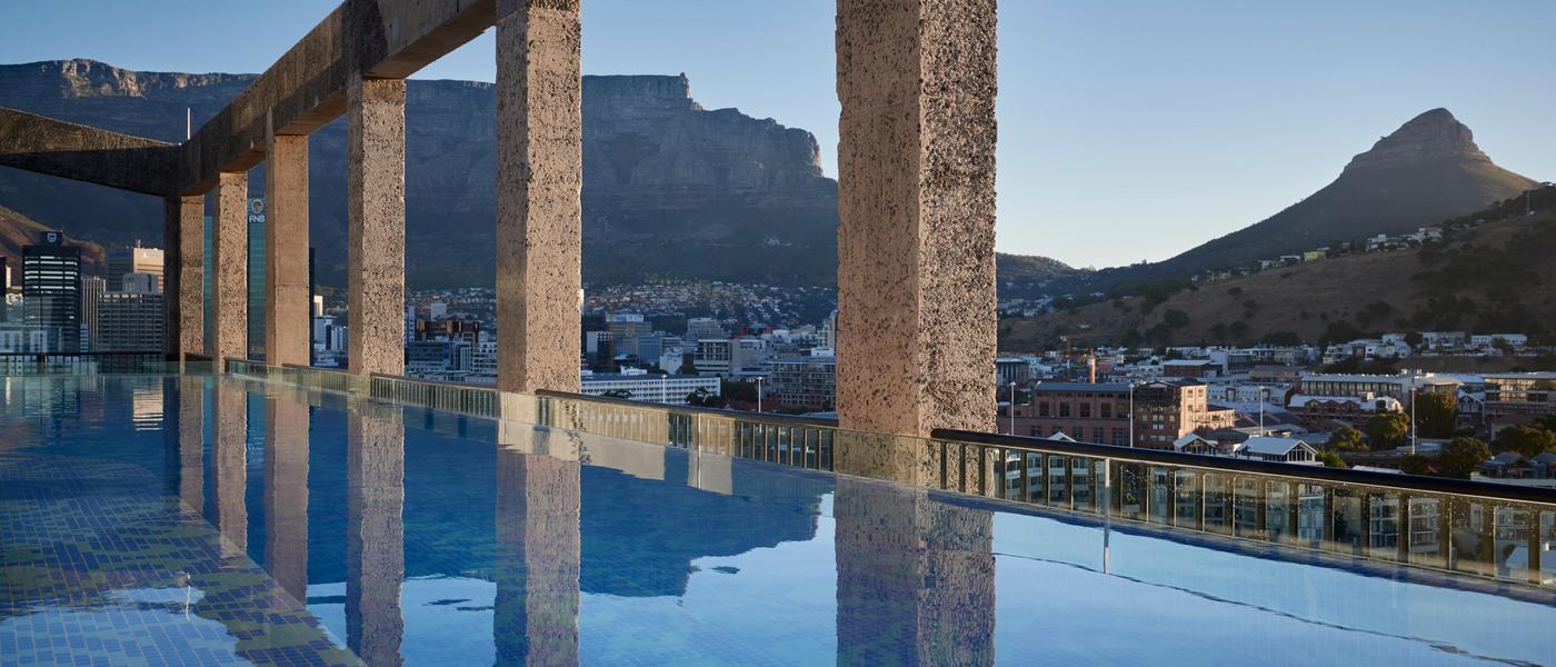 Top 6 Cape Town's Rooftop Bars