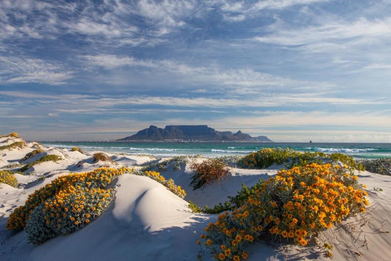 Panoramic view of Table Mountain from Bloubergstrand