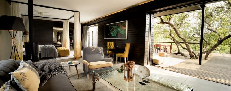 The Knobthorn Suite at Silvan Safari Lodge