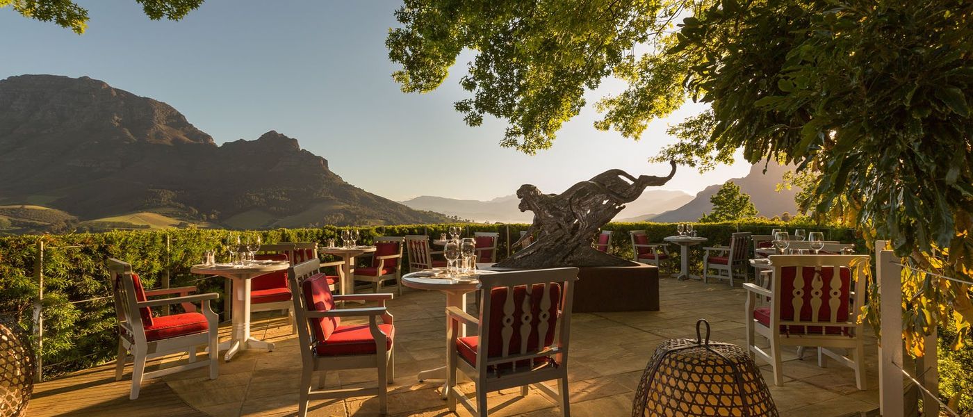 Wining and Dining: A Romantic Guide to the Cape Winelands