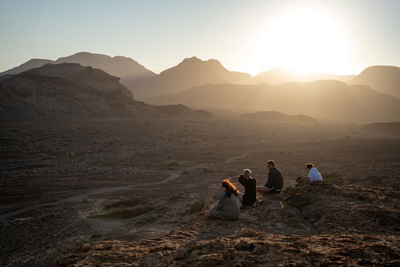 Sunset at Overhanging Rocks