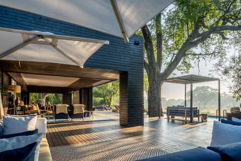 Beautiful main deck at Silvan Safari