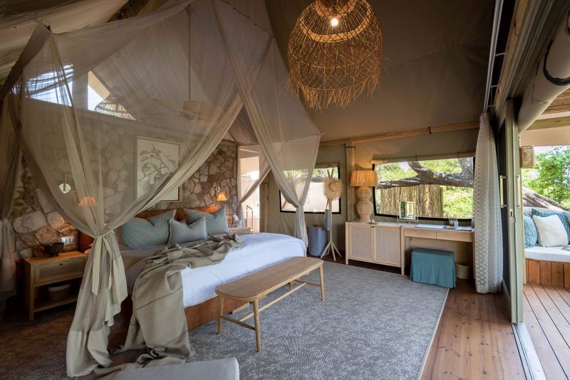 Mpala Jena luxury tent