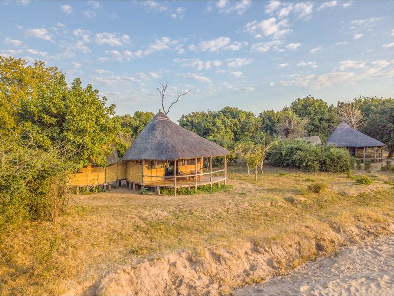 We love staying at Time + Tide Nsolo Bush Camp 