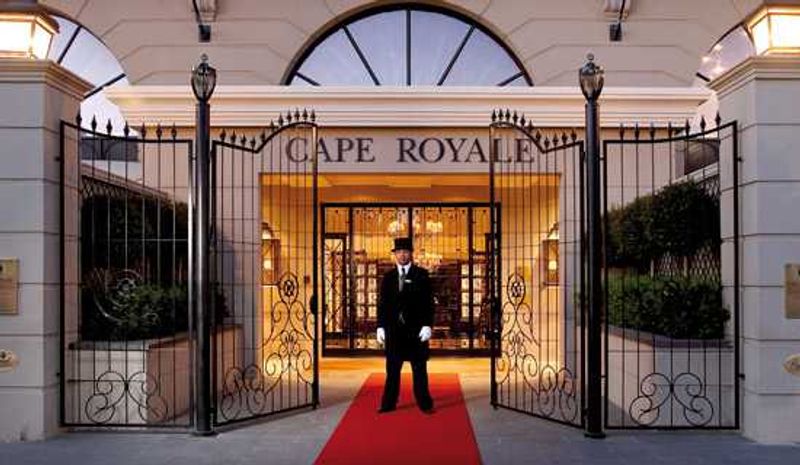 Cape Royale Hotel