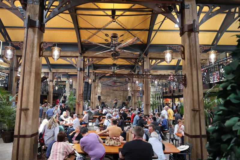 The Elgin Railway Market interior and vibe