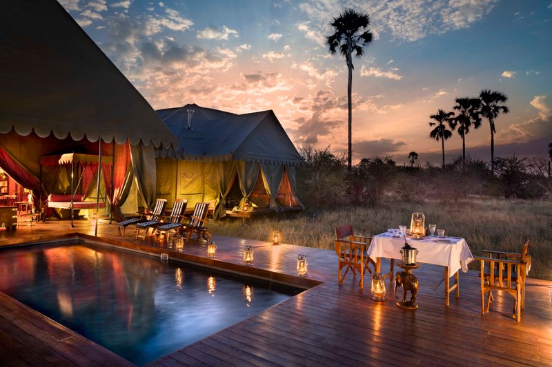 Exterior dining at Jack's Private Camp