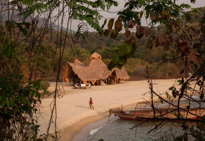 Ein Highlight auf Ihrer Tansania-Safari: Das Greystoke Mahale Camp am Lake Tanganyika