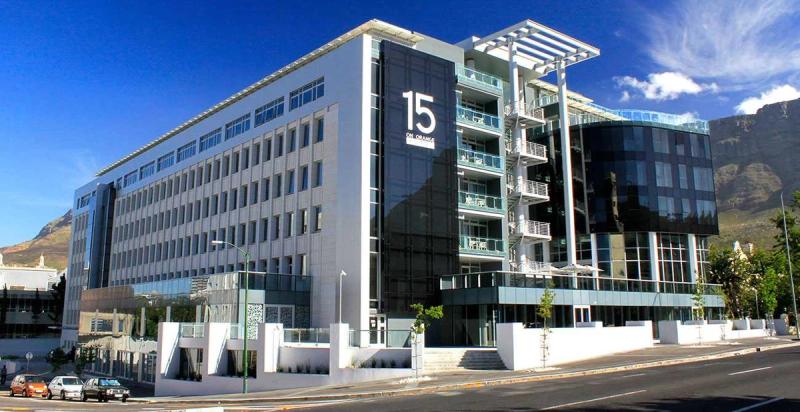 Spend 6 nights at 15 on Orange in the heart of Cape Town