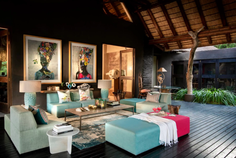 Art and Aesthetics of Safari – Charcoal-coloured walls enhance the artwork and finishings
