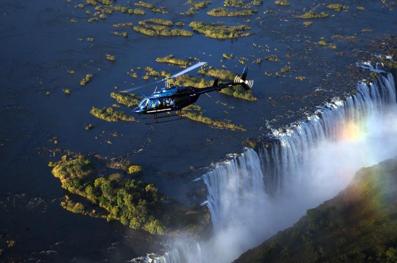 Helikopterflüge in Afrika wie in Victoria Falls ermöglichen eine neue Perspektive auf Naturwunder