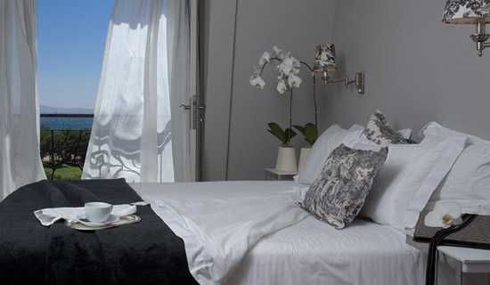 Cape Royale Hotel