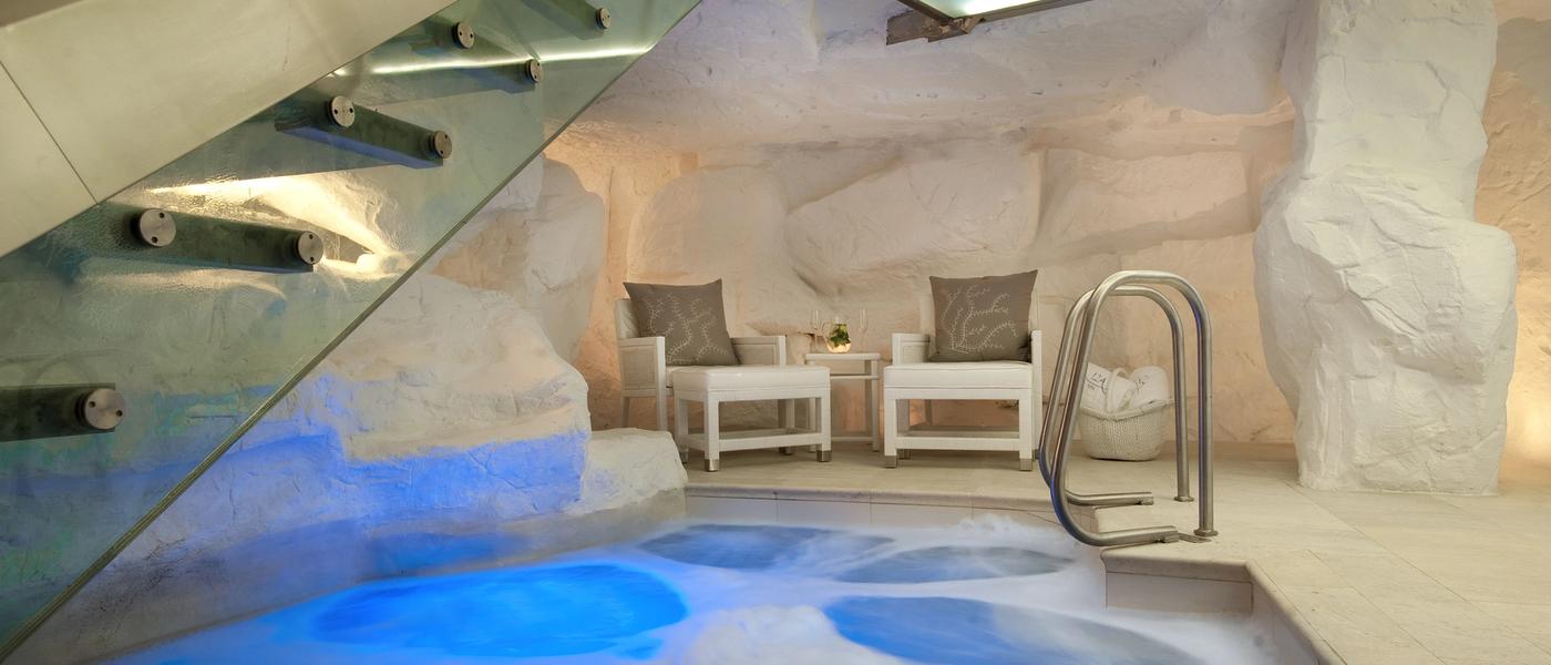 Don't miss out on the Twelve Apostles Hotel & Spa Wellness Experience