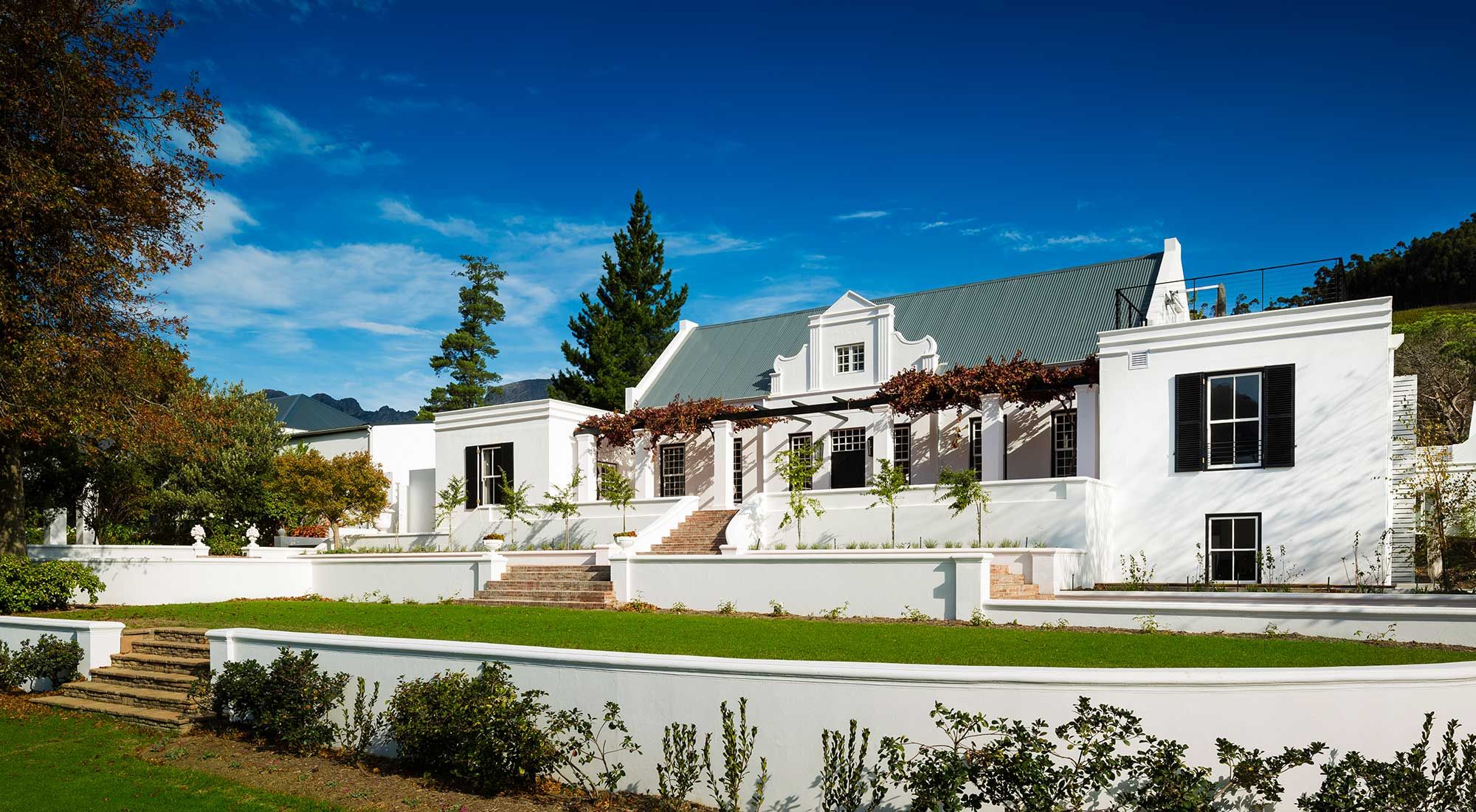 Mont Rochelle: A Sophisticated Winelands Escape