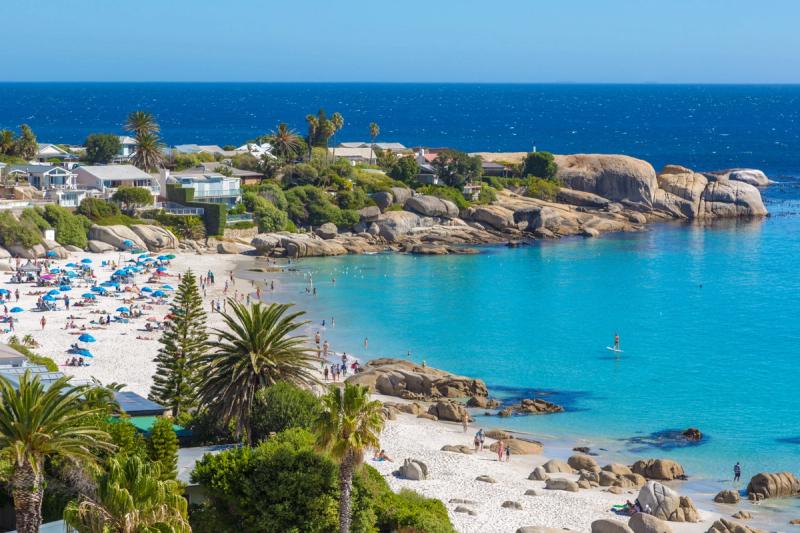 Desfrute de um dia na praia em Clifton, Cidade do Cabo.