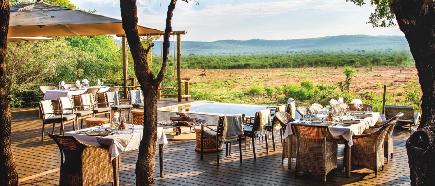 Madikwe Hills Private Game Lodge – On Safari with an Outstanding Guide