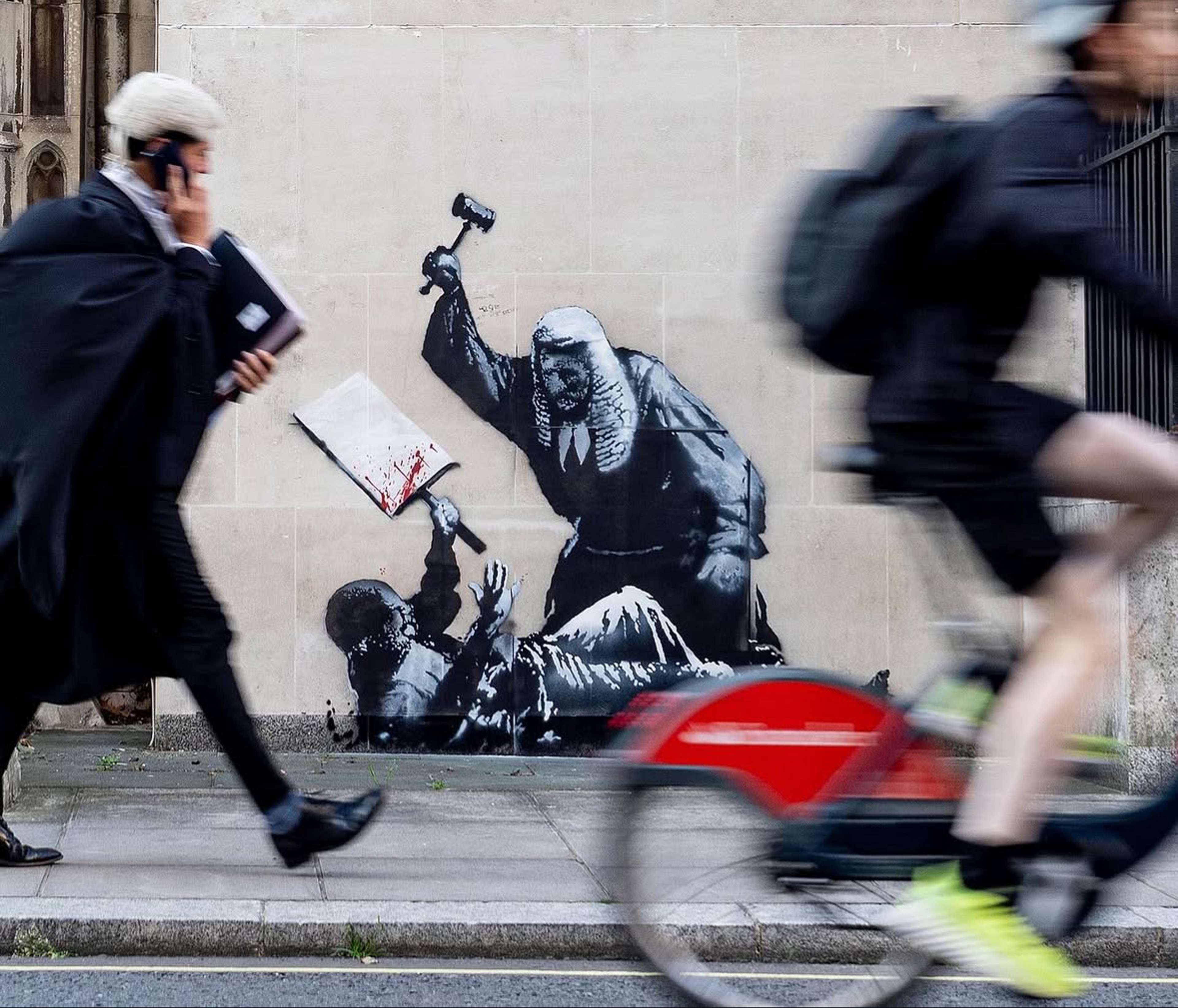 Banksy's New Royal Courts of Justice Mural