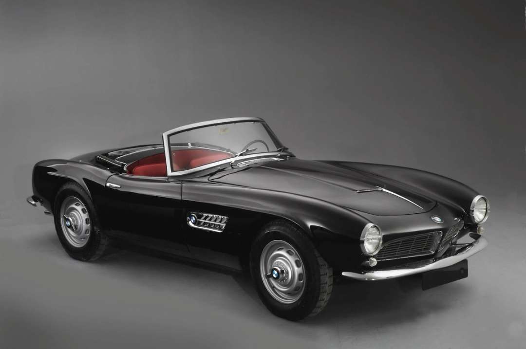 Top 10 Most Investable Classic Cars | MyArtBroker | Article