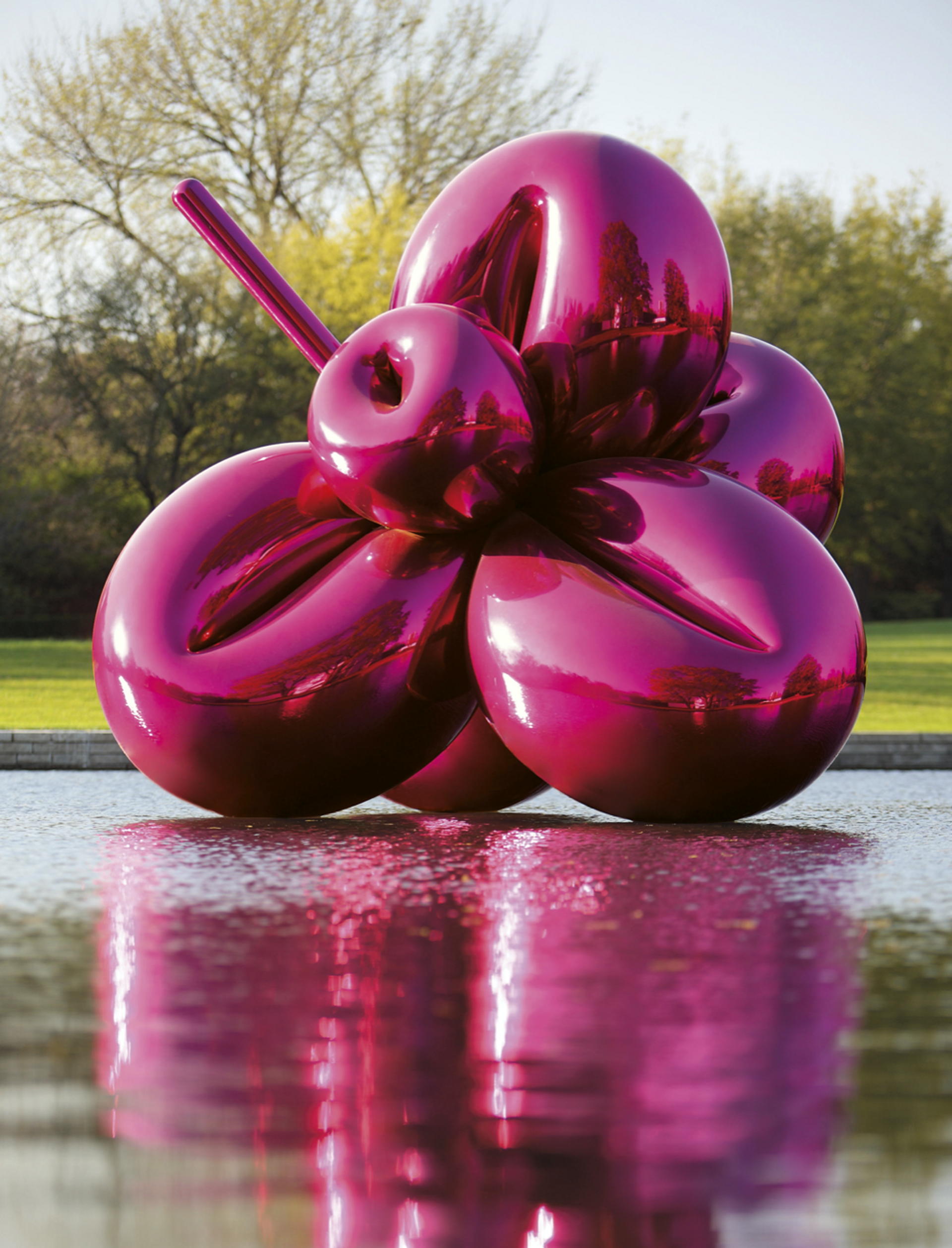 Balloon Flower (magenta) by Jeff Koons