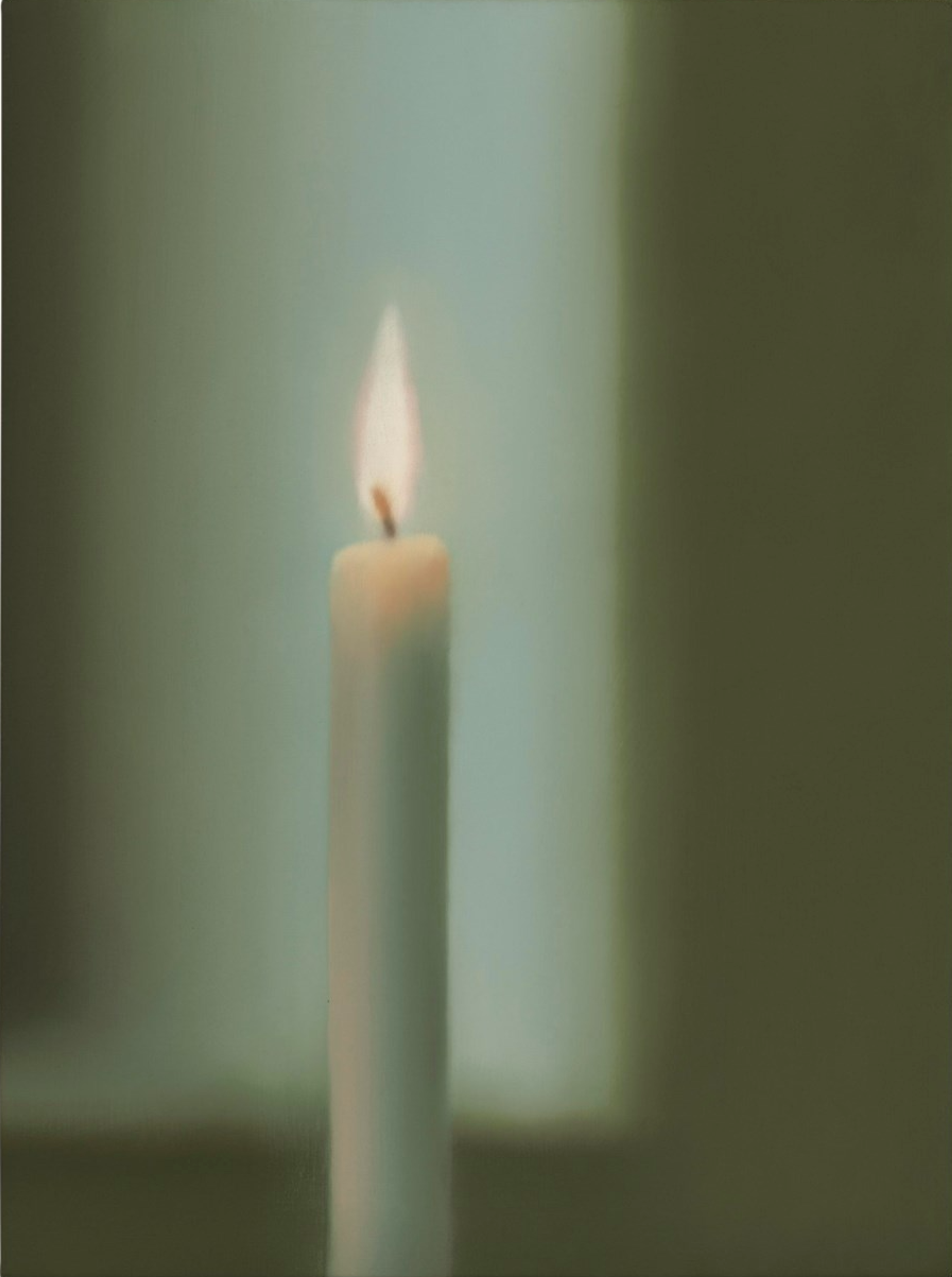 Painting by Gerhard Richter resembling a blurry photograph of an ivory coloured lit stick candle, standing against a green hued background.