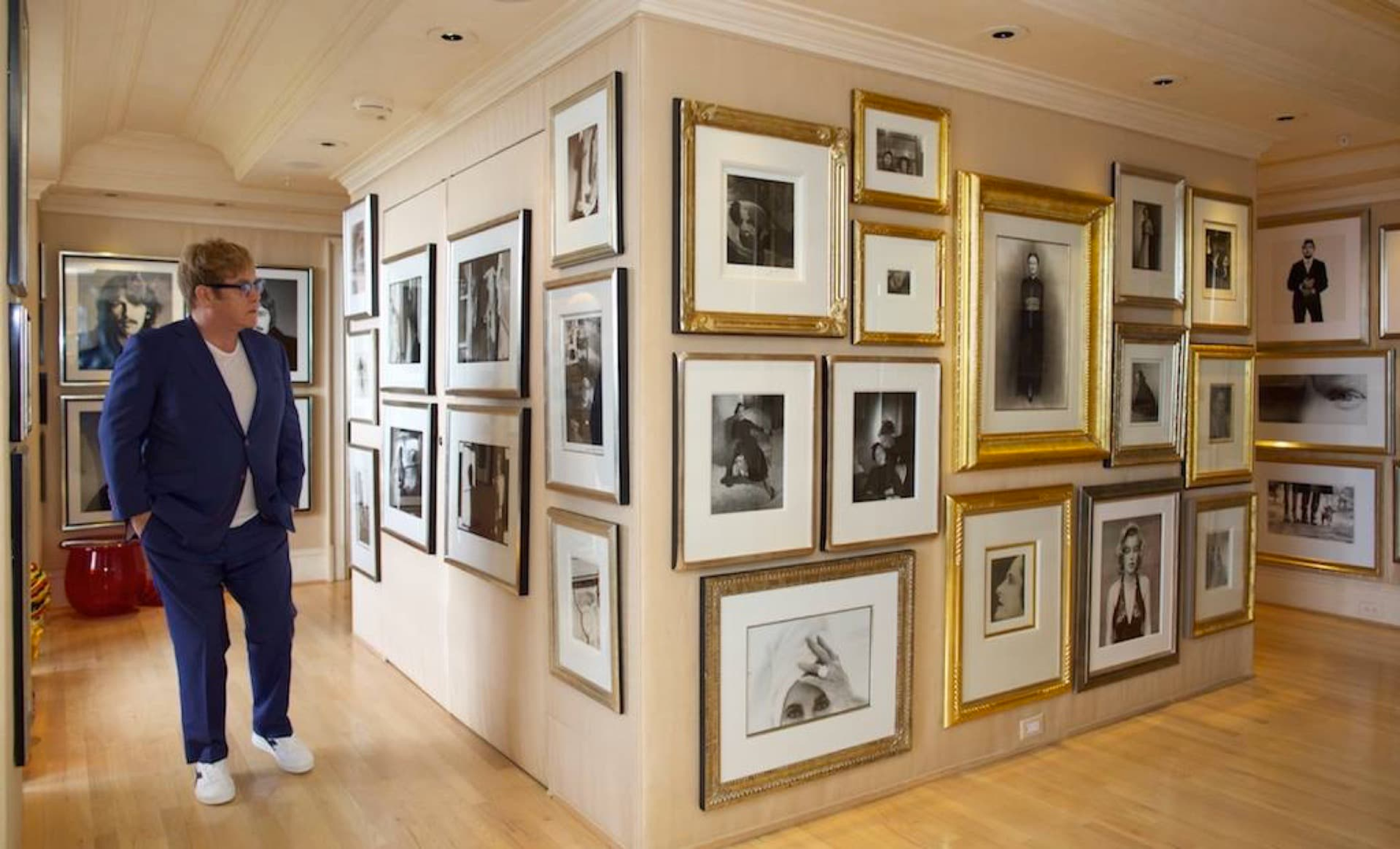 Elton John : Collectionneur de photographie