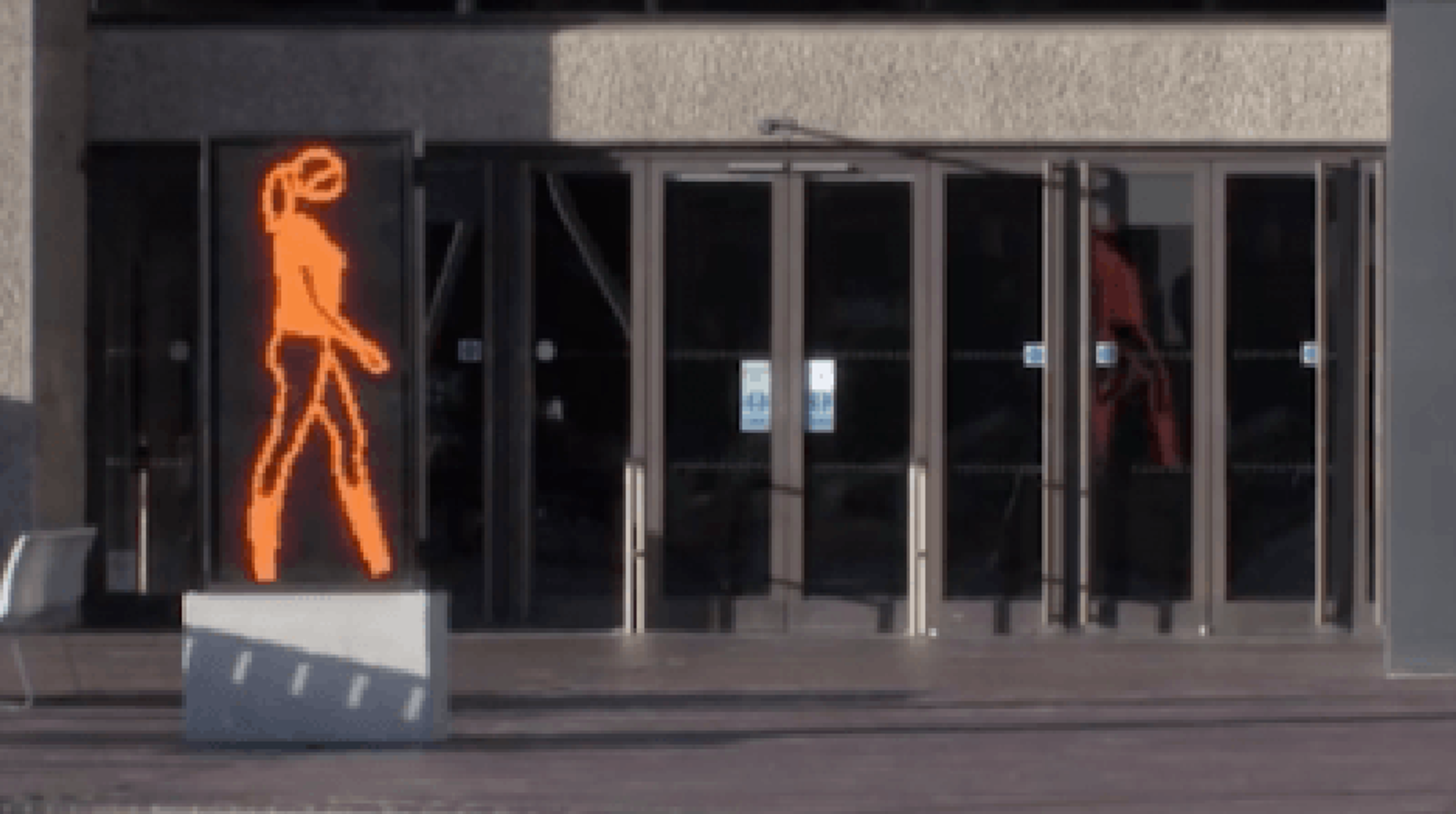 Tina Walking 2 de Julian Opie