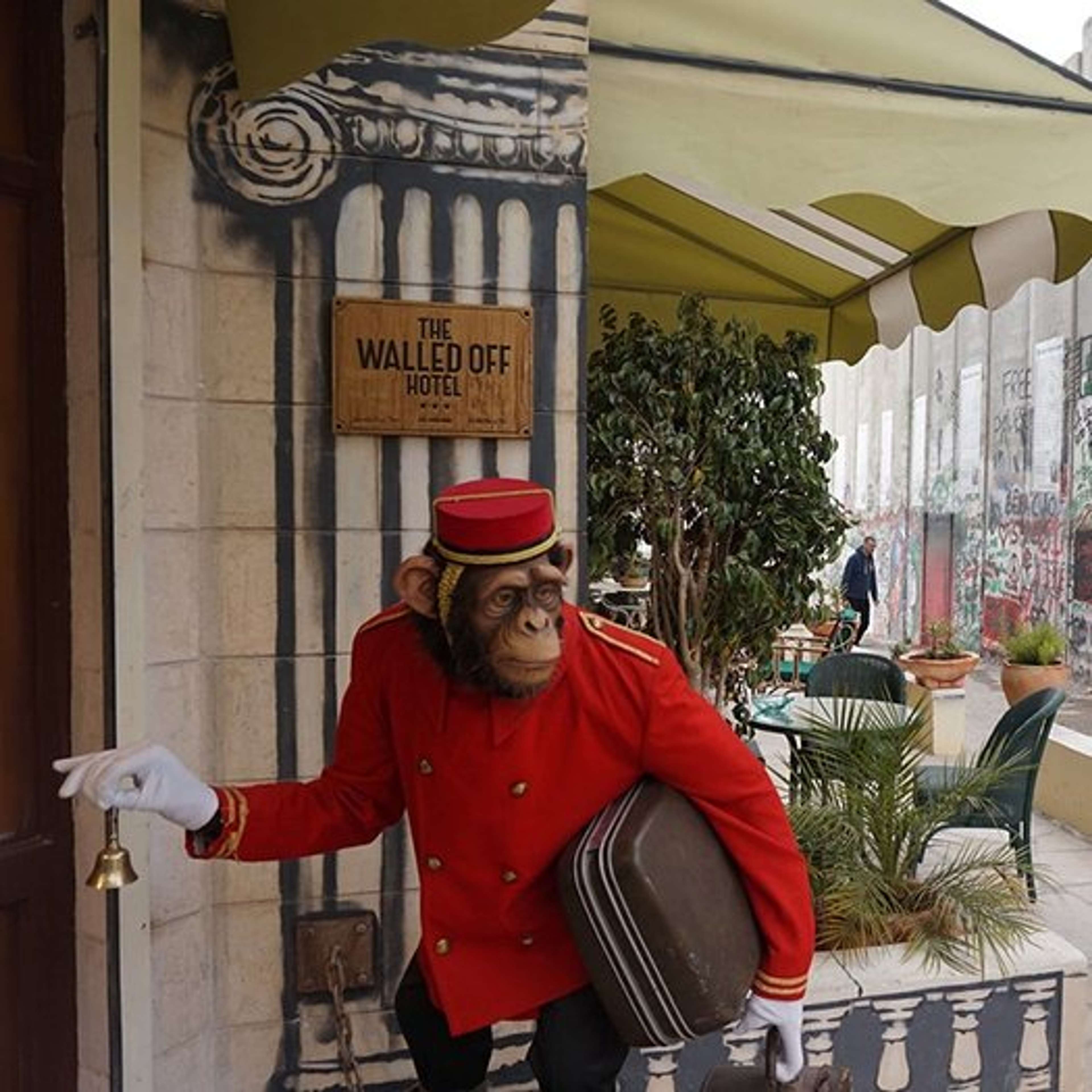 Guide rapide de l'hôtel Banksy à Bethléem, « The Walled Off Hotel »
