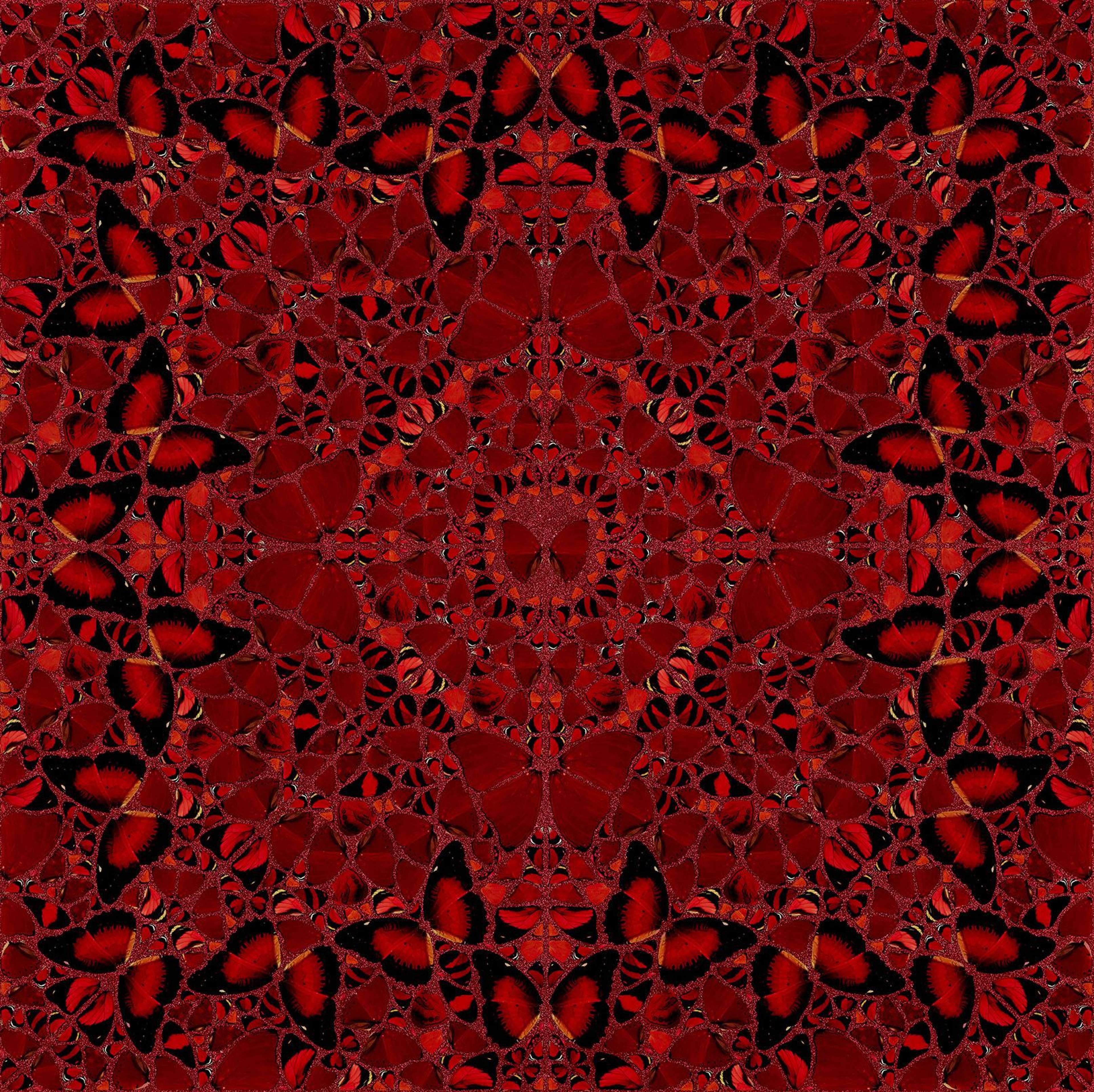 In this instance of the Empress series, the butterflies are arranged in concentric circles with a large butterfly in the centre of the composition.  