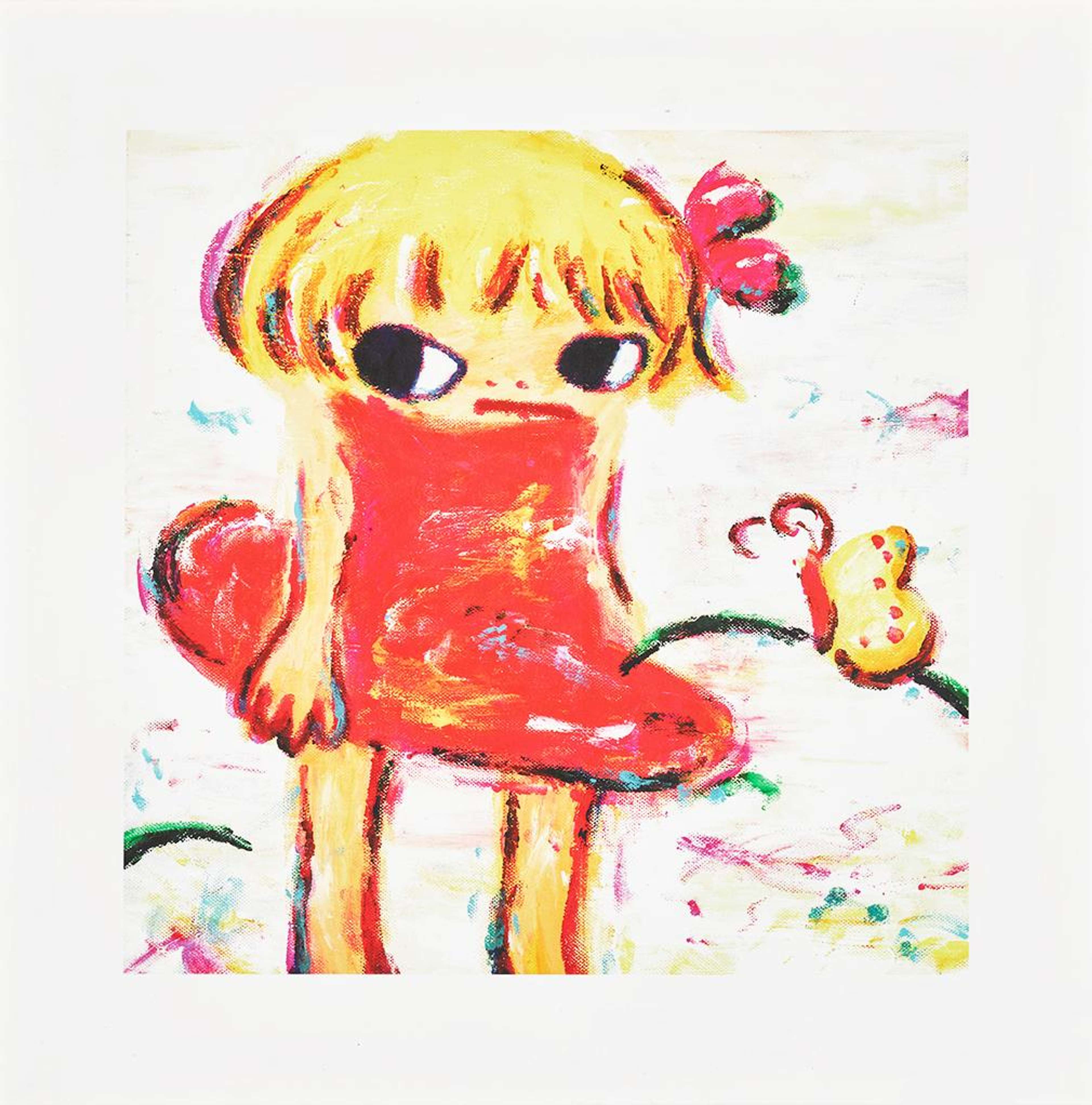 Une illustration naïve d'une jeune fille triste aux cheveux blonds courts et aux épaules relevées, vêtue d'une courte robe rouge à large jupe. À côté d'elle, un papillon s'est posé sur la tige d'une fleur. Les couleurs pastel vives caractéristiques de Rokkaku ont été superposées par peinture au doigt pour donner du mouvement et de la profondeur à la peinture.
