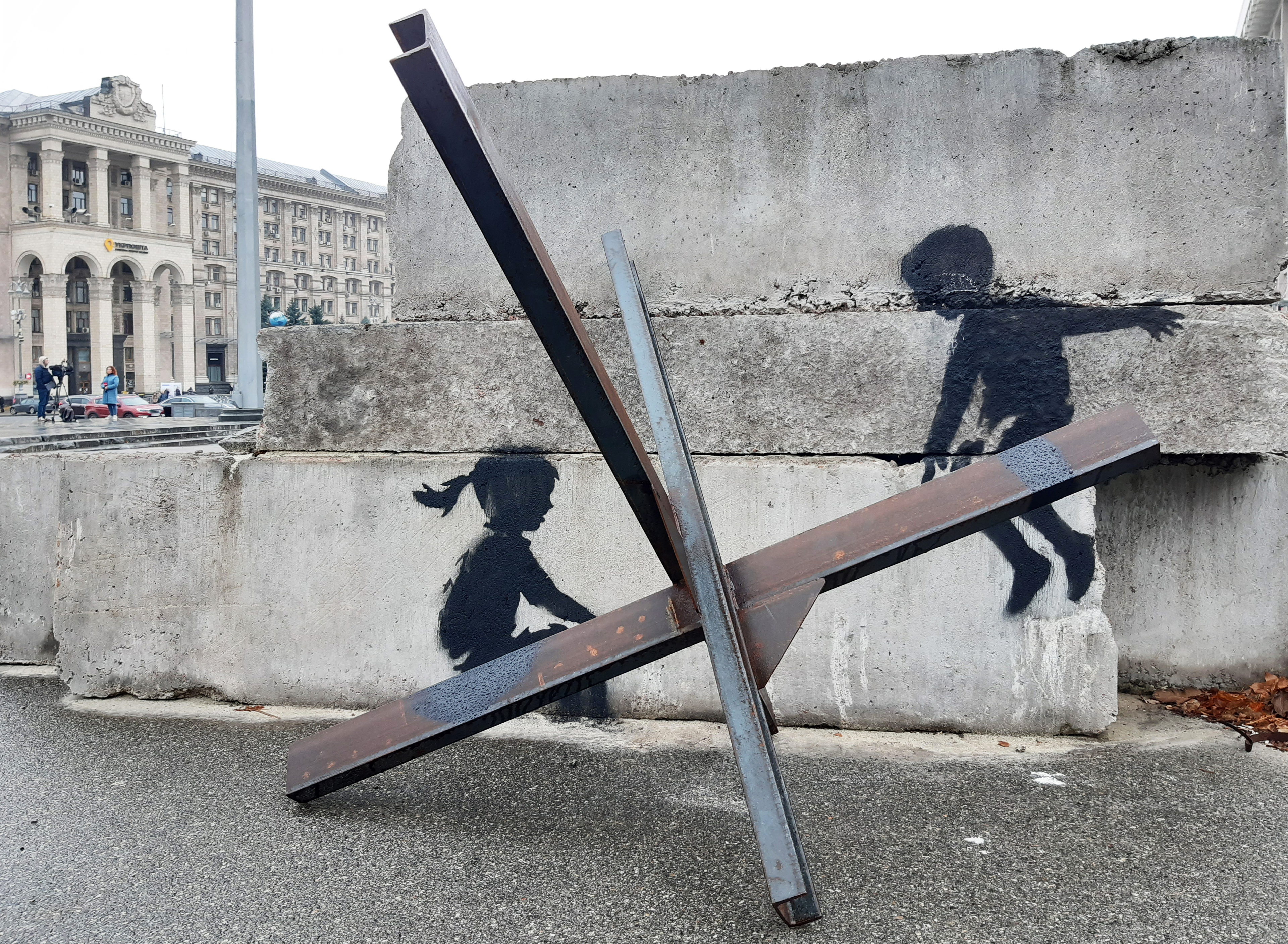 De Bristol à Bethléem : Cartographier les interventions artistiques de Banksy à travers le monde