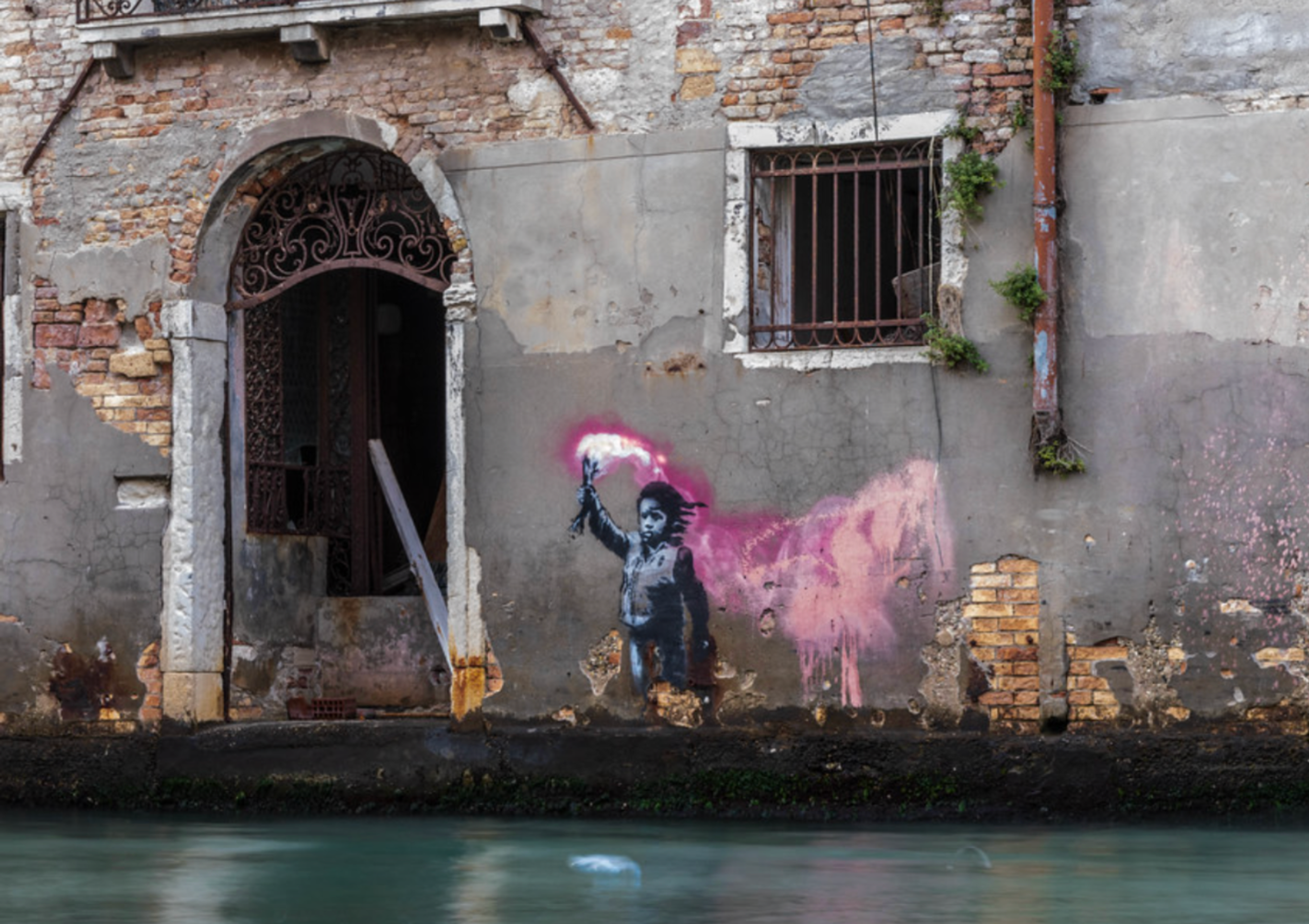 Enfant migrant par Banksy - MyArtBroker
