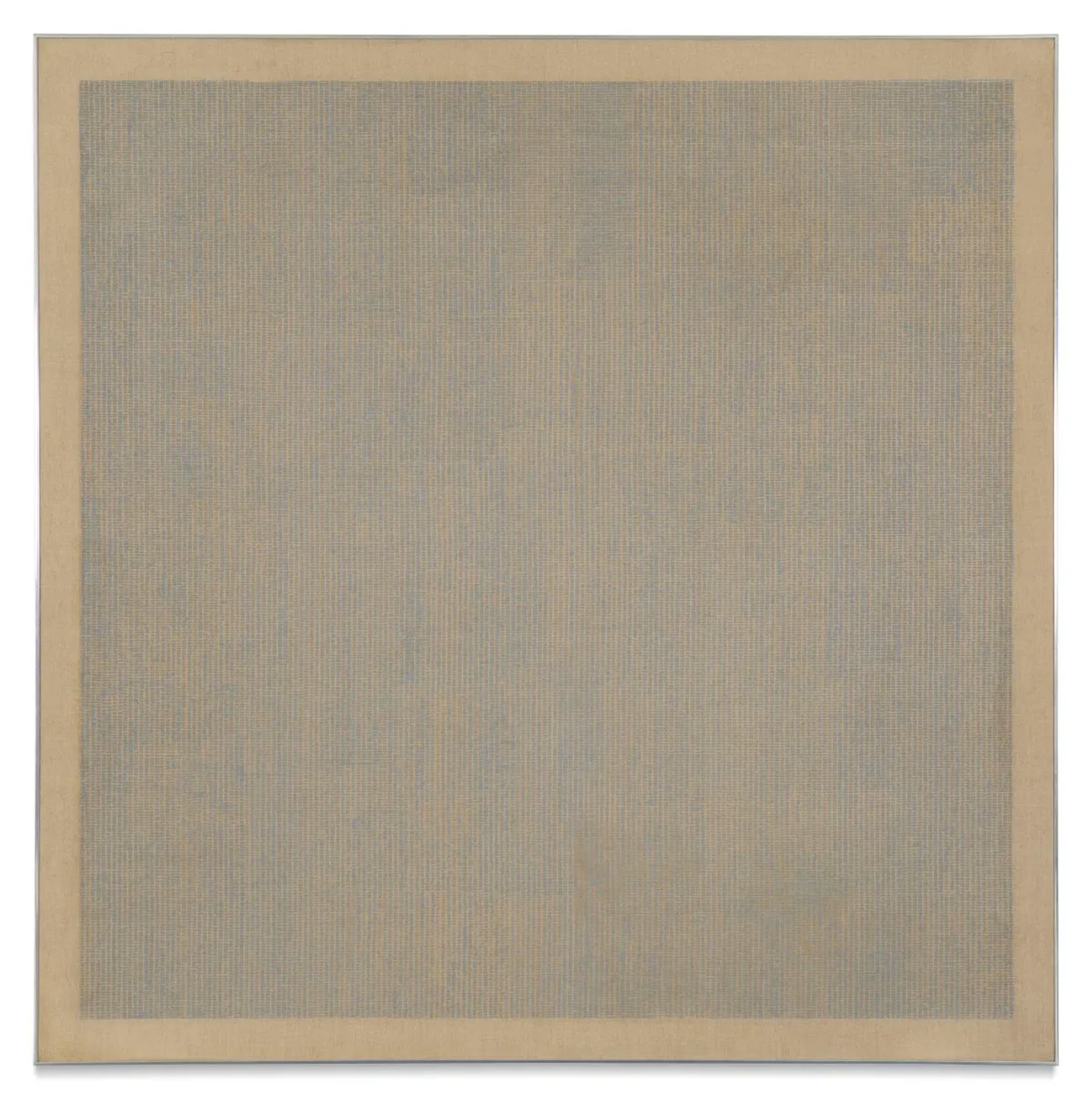 Cette œuvre d'Agnes Martin présente son motif quadrillé caractéristique, réalisé en gris sur un fond crème.