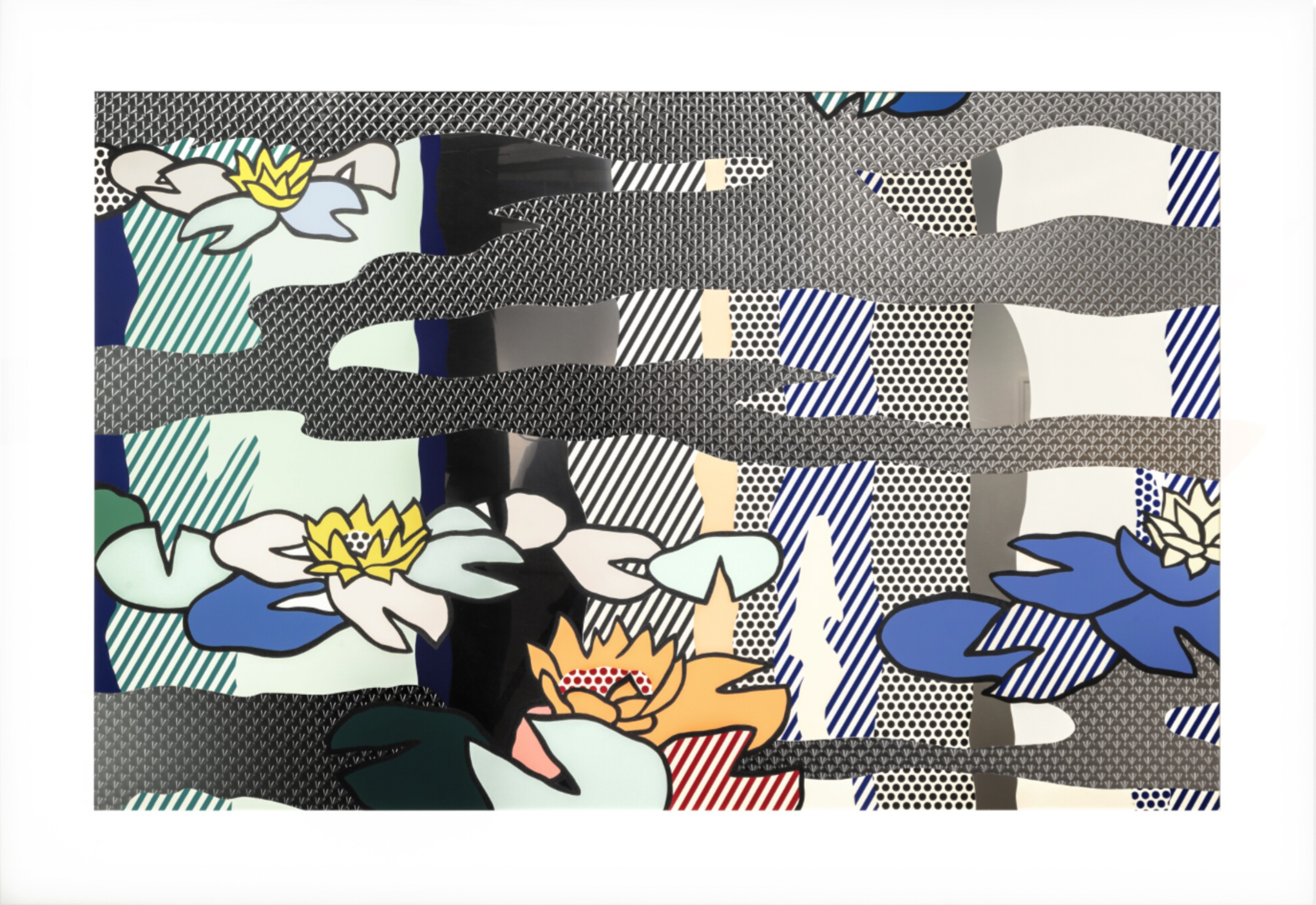 Œuvre Pop Art représentant des nymphéas sérigraphiés dans des tons de verts pastel, de bleus, d'oranges et de jaunes, avec des interruptions en acier inoxydable dans l'eau de l'étang « The Pond ».