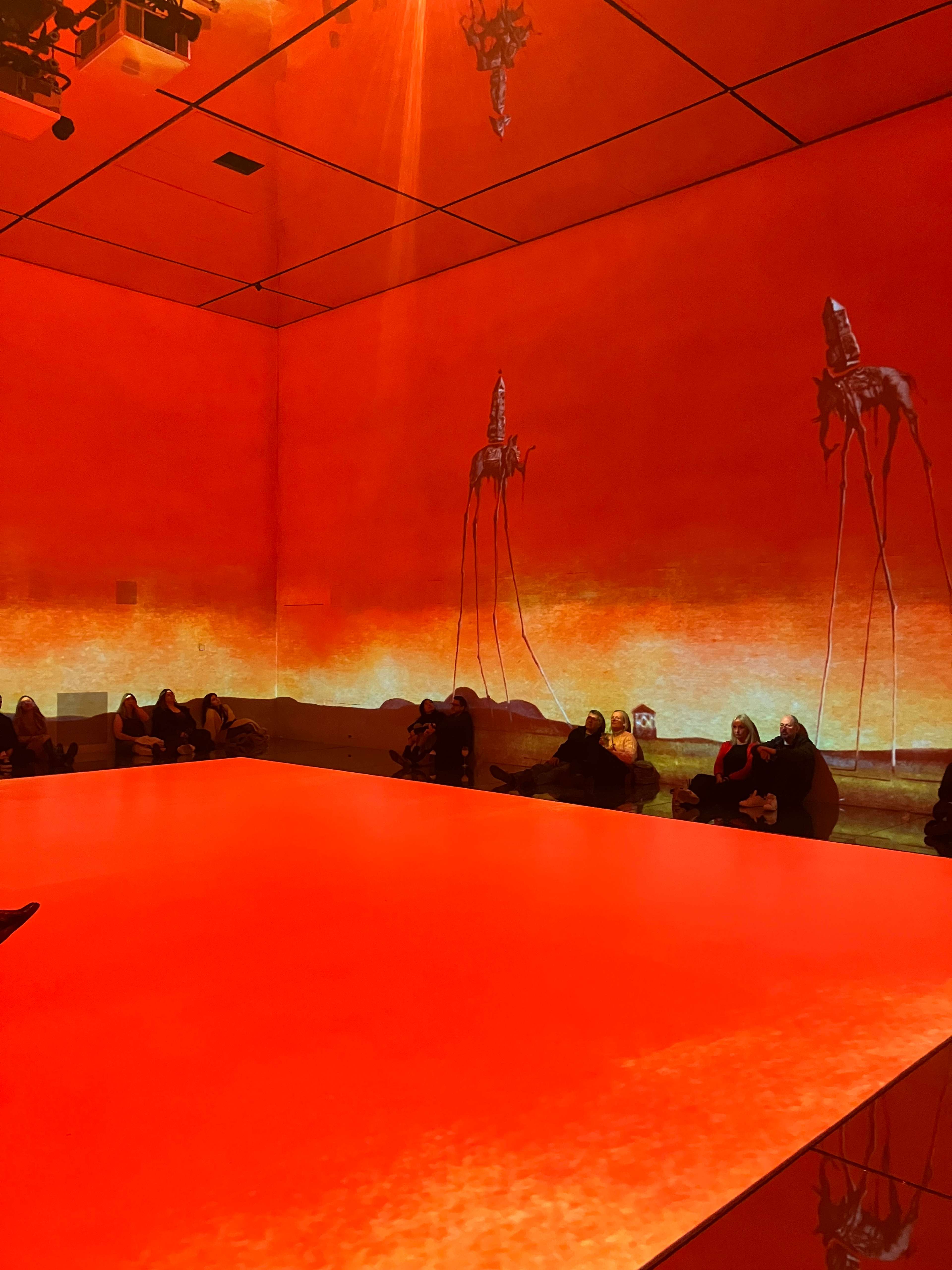 Frameless: The Immersive Art Experience