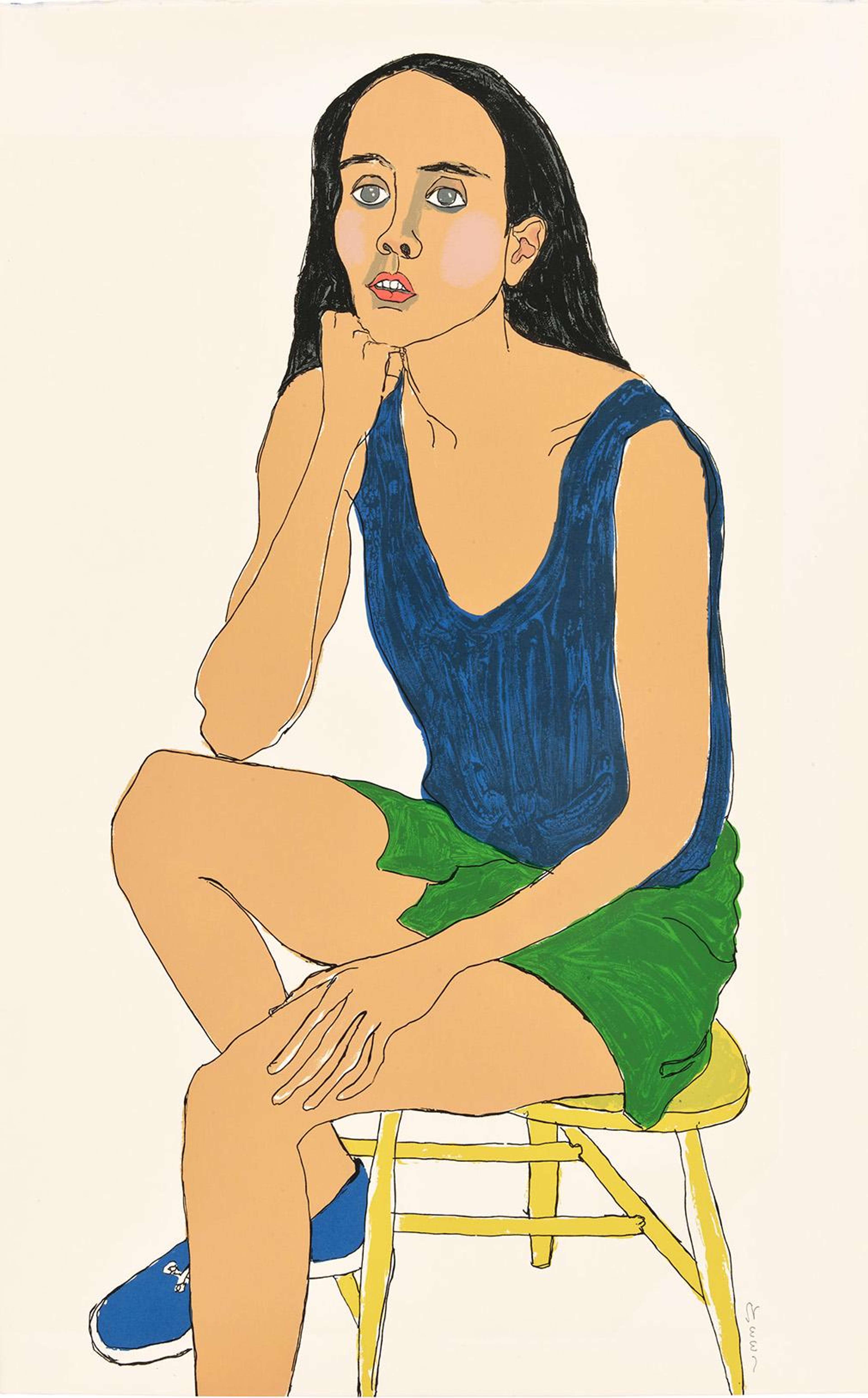 Une jeune femme est assise sur un tabouret en bois. Sa jambe droite est repliée, le pied posé sur un barreau du tabouret. Elle s'appuie sur son coude droit avec son genou relevé, et sur son menton avec son poing levé. Le style pictural est plat, expressif et coloré.