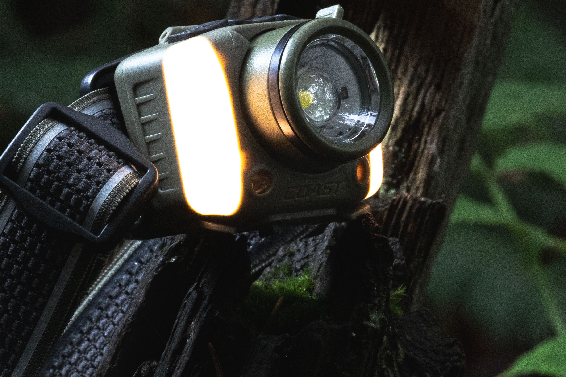 FL95R | COAST: Innovative LED Flashlights and Hands Free Lighting