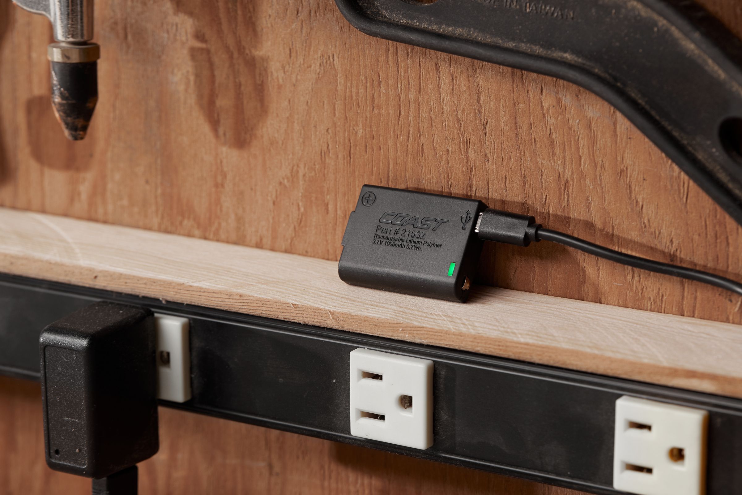 ZX350 Rechargeable Battery | COAST: Innovative LED Flashlights and