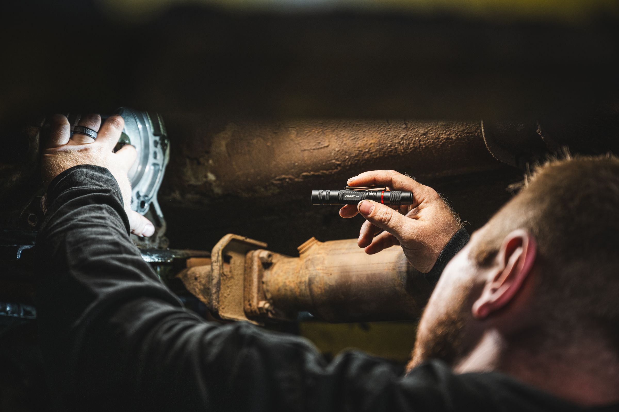 COAST: Innovative LED Flashlights and Hands Free Lighting Solutions