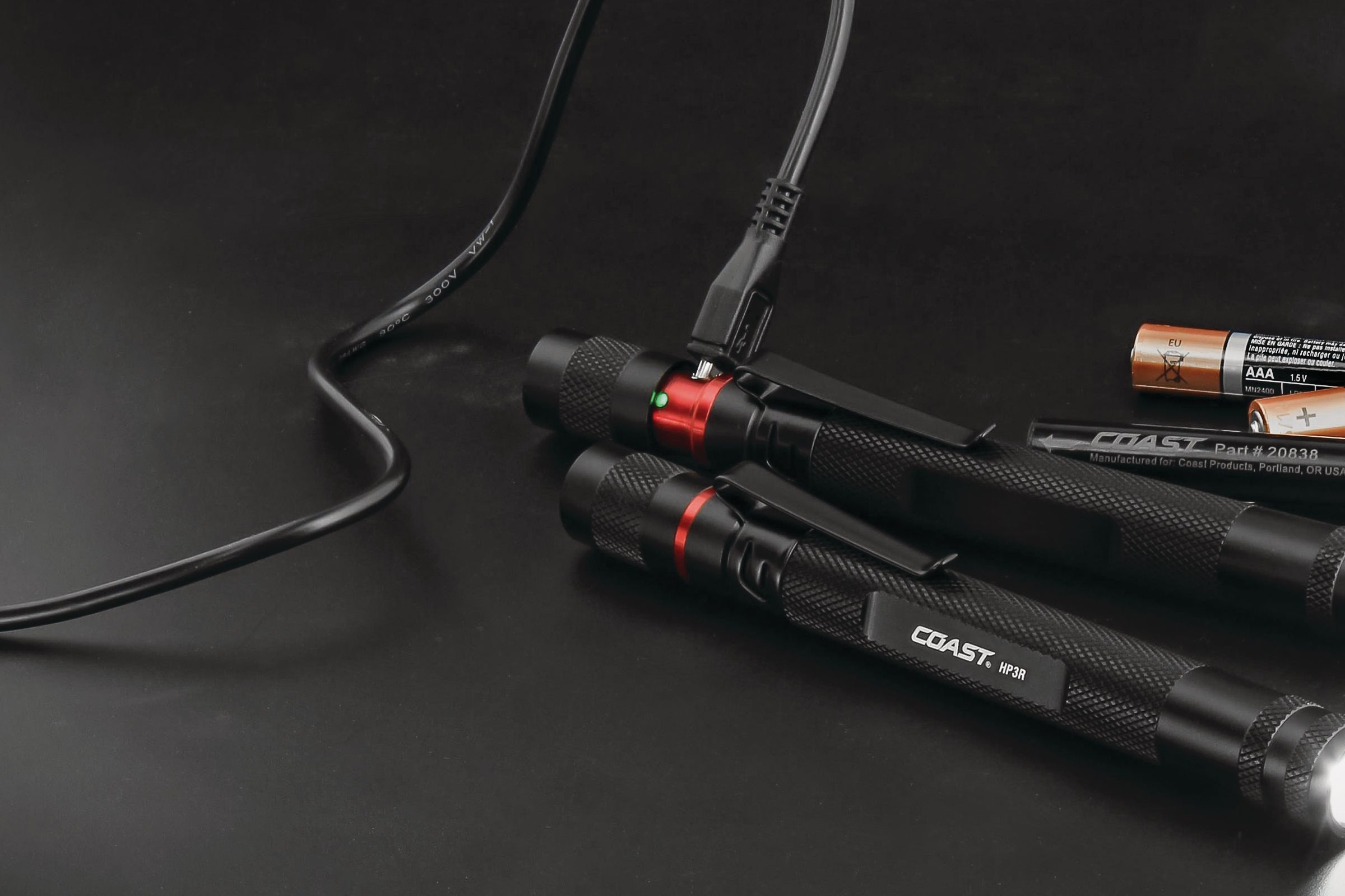 COAST HP3R 500 Lumen Rechargeable Flashlight | COAST: Innovative