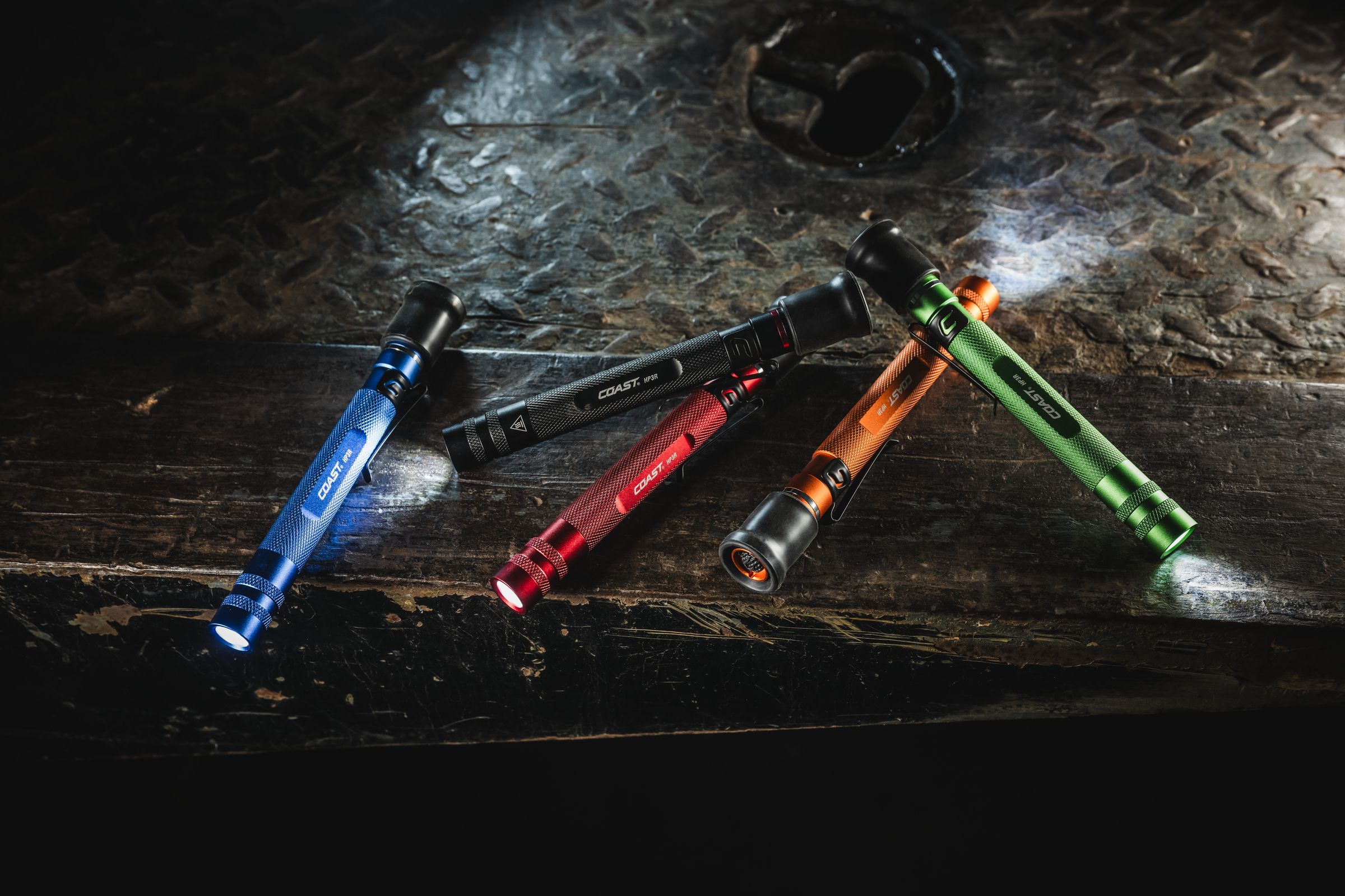 COAST HP3R 500 Lumen Rechargeable Flashlight | COAST: Innovative