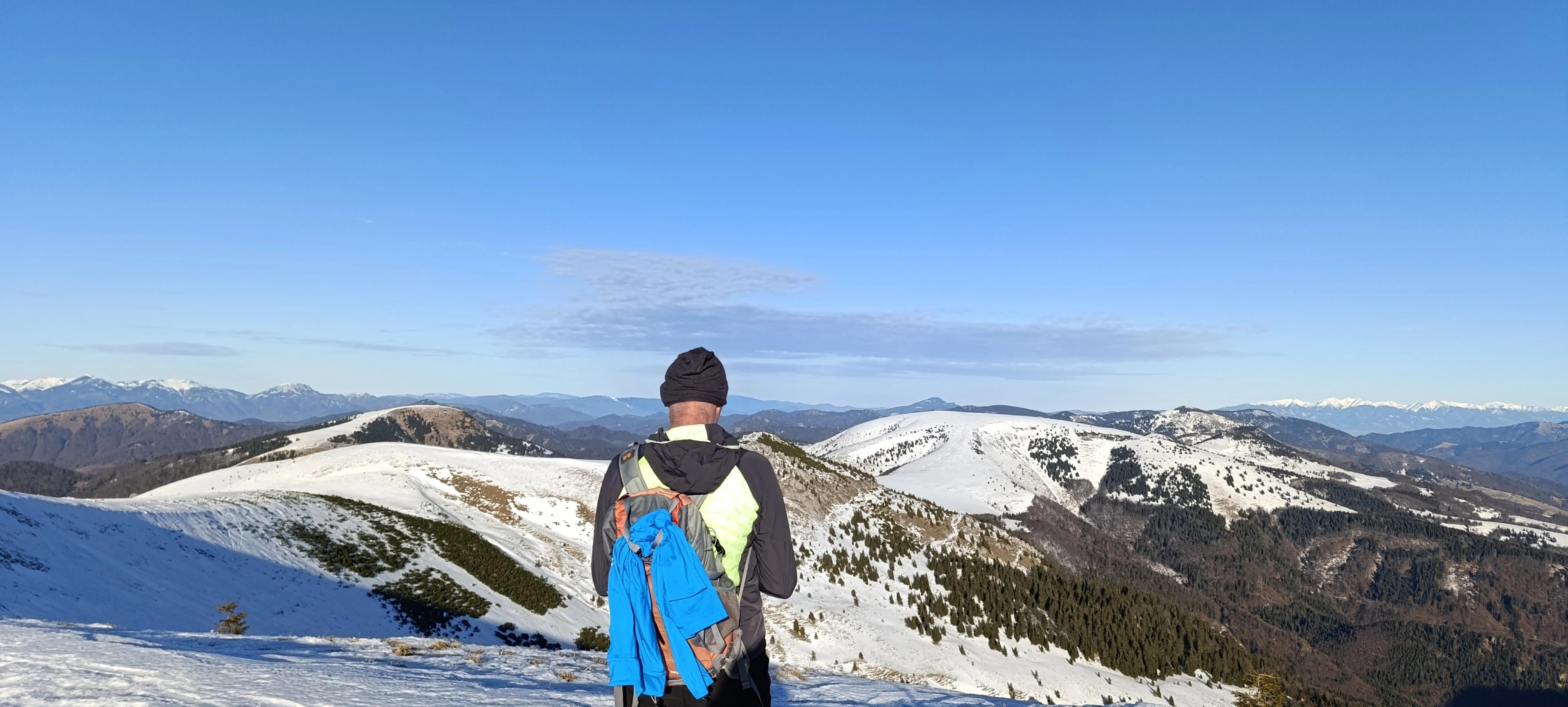 rifge human walker hike velka fatra ridge