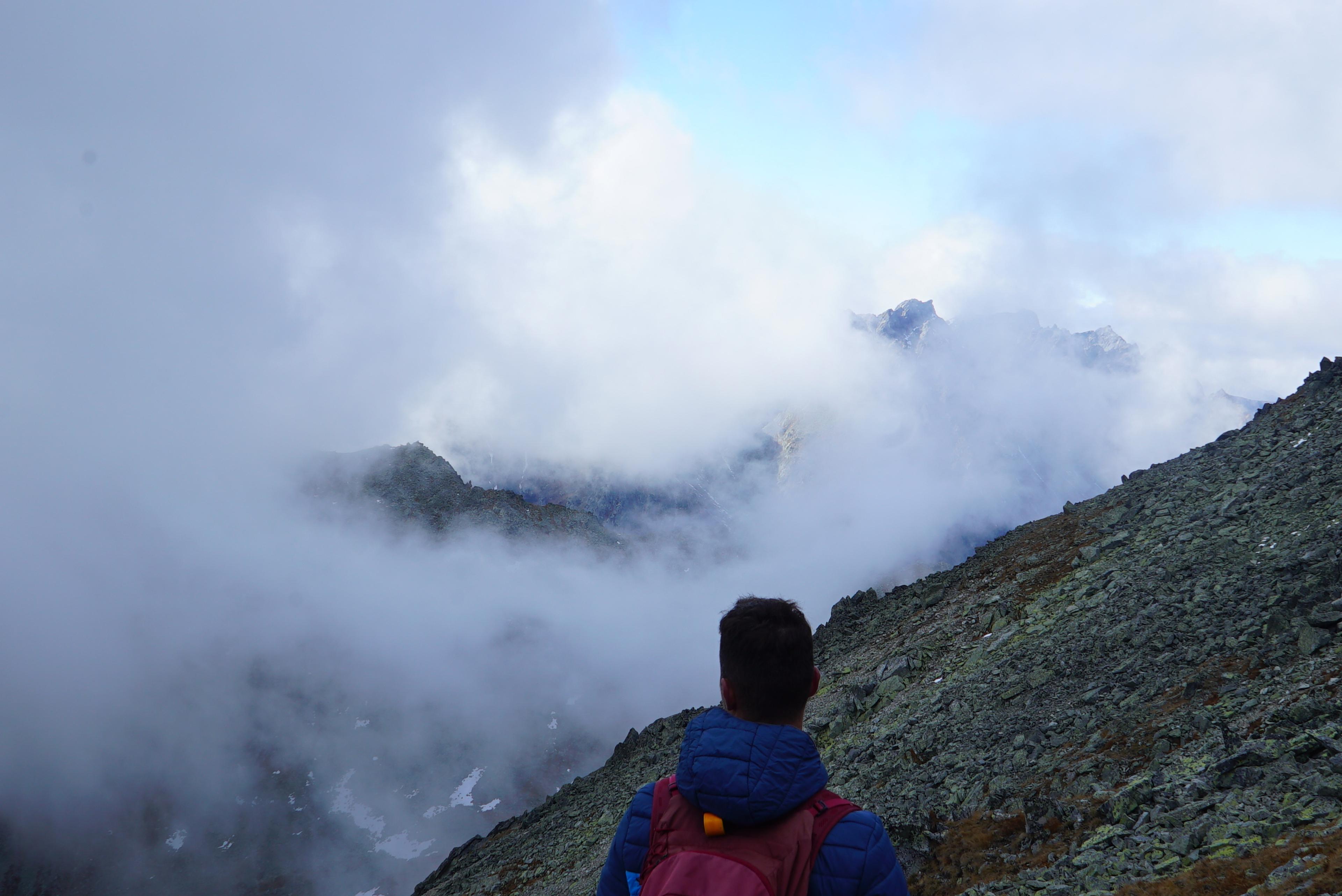 Wild alpine terrain · Rocky ridges · Exposed sections · High mountain landscapes · Panoramic views