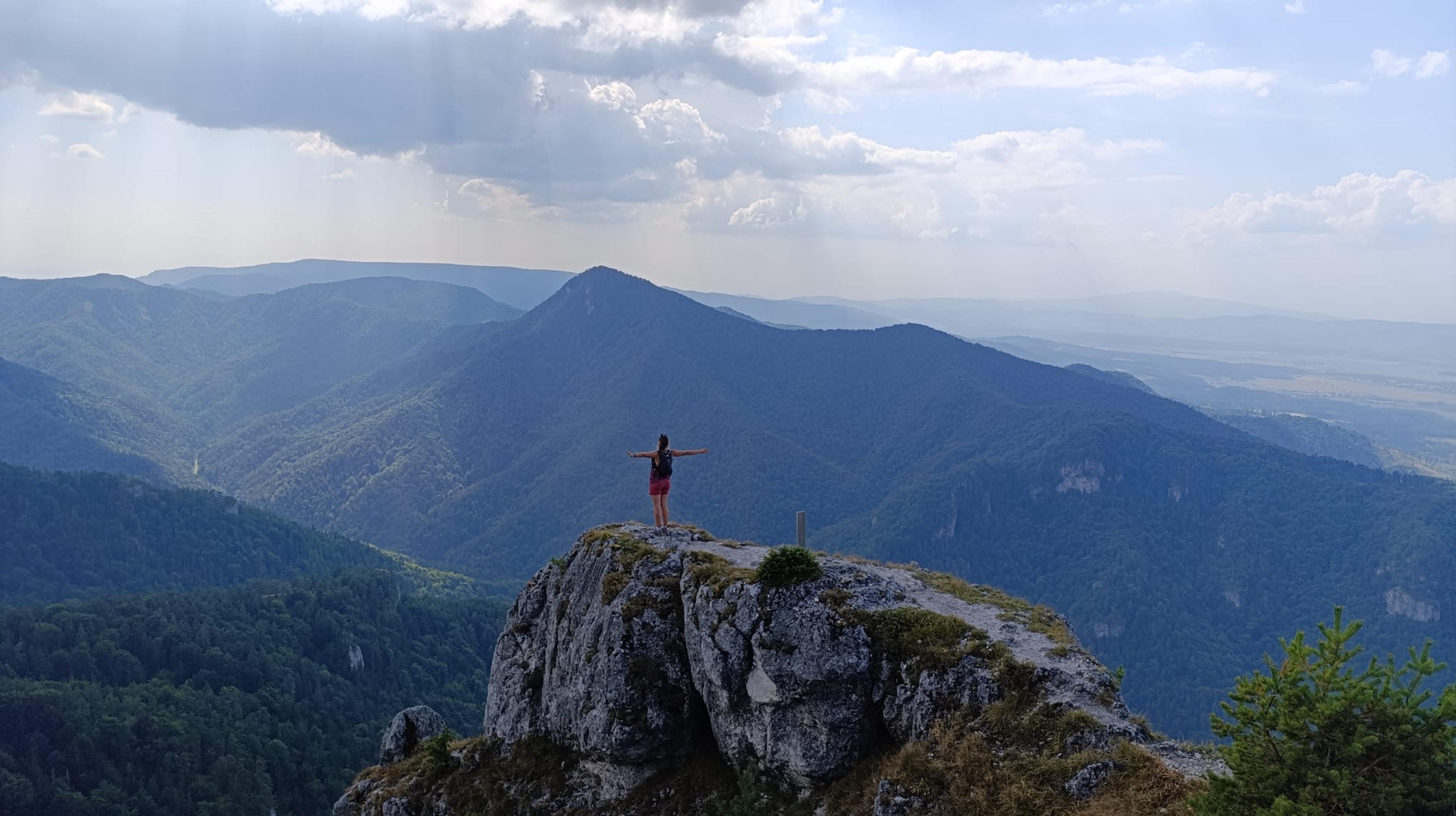 wild veľká fatra stone viewpoint ridge limestone rocks