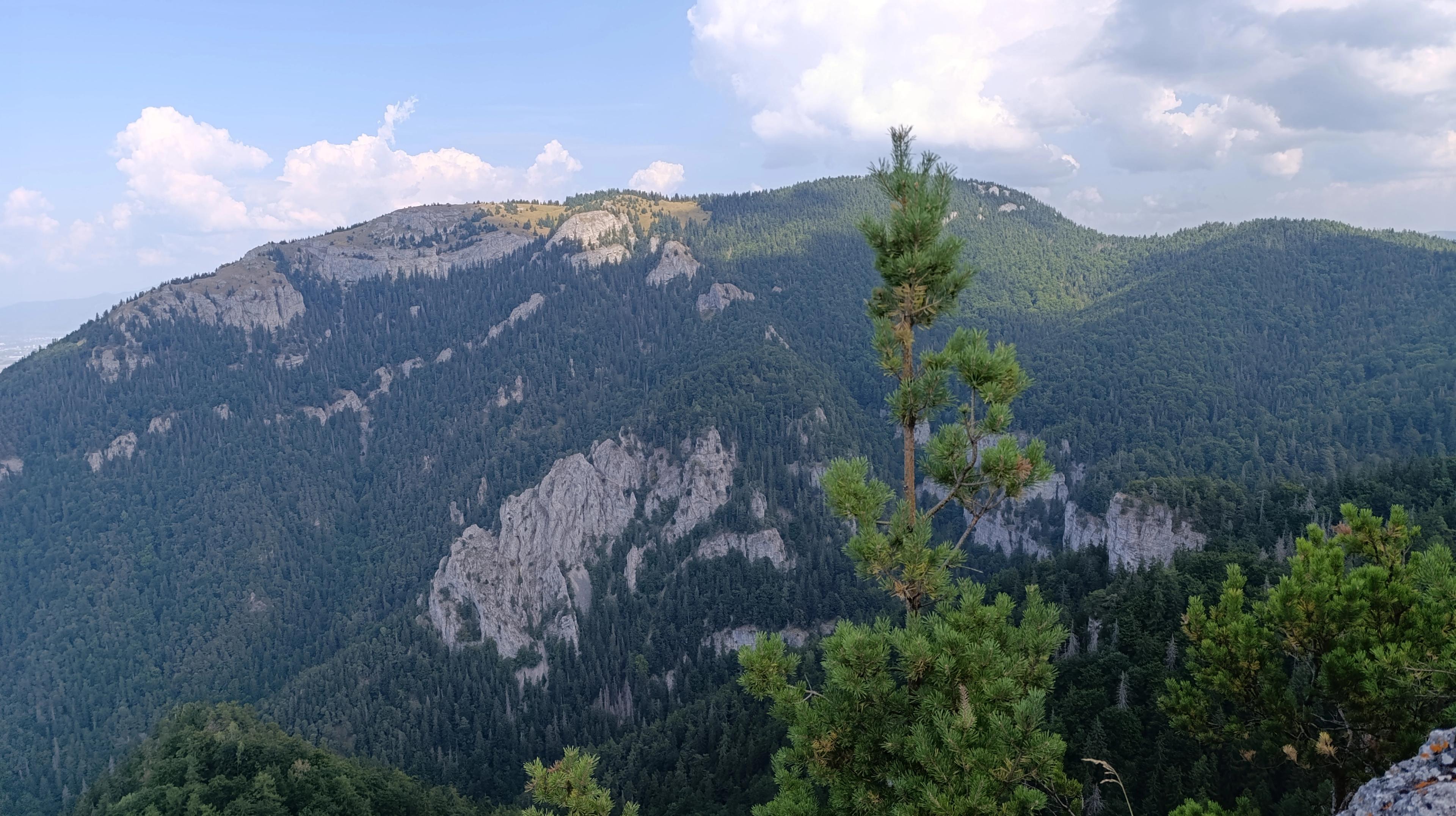 great fatra, velka fatra, limestone cliffs, caves, wild, rocks, viewpoint view trail hike journey